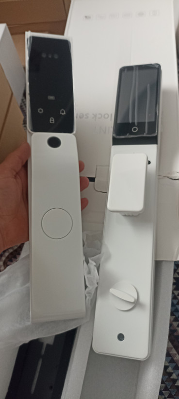 دستگیره هوشمند ضدآب تشخیص چهره اسکن کف دست تویا وایفای tuya wifi دستگیره هوشمند رنگ سفید