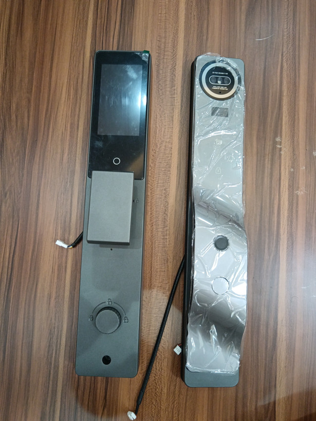دستگیره هوشمند زیگبی تشخیص چهره اسکن کف دست تویا tuya zigbee باتری 5000 مانیتور لمسی قفل هوشمند زیگبی